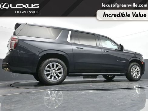 Used 2023 Chevrolet Suburban Premier RWD image 39