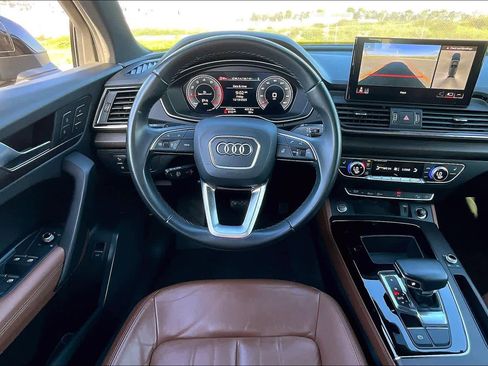 Used 2022 Audi Q5 2.0T Premium Plus image 5