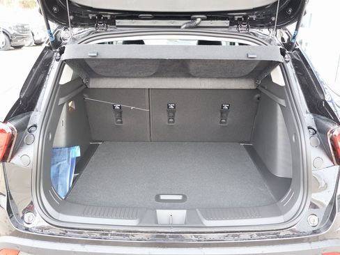 New 2026 Chevrolet Trax LT image 27