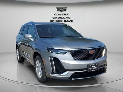 New 2025 Cadillac XT6 Luxury