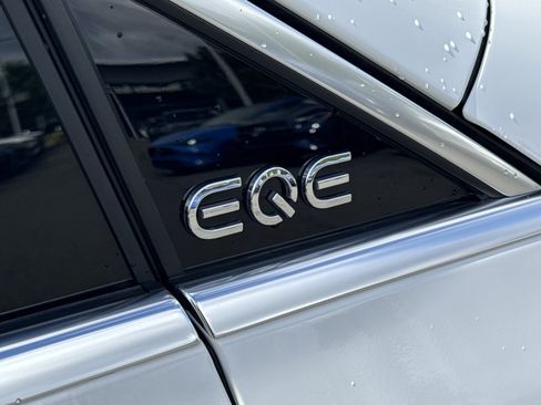 Certified 2023 Mercedes-Benz EQE 350+ 4MATIC SUV image 11
