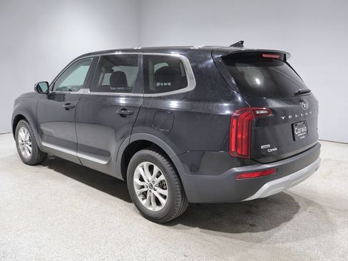 Used 2020 Kia Telluride LX AWD/4WD image 4