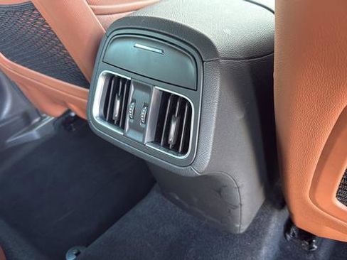 Used 2022 Maserati Levante GT image 26