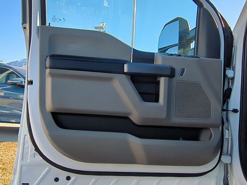 Used 2022 Ford F250 XLT w/ XLT Value Package image 14