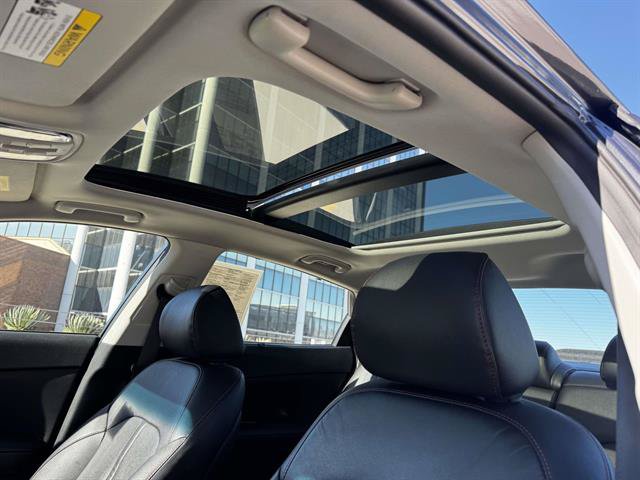 Used 2016 Kia Optima SX w/ Technology Package FWD image 15