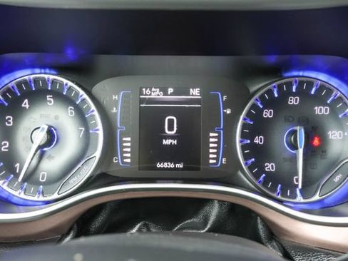 Used 2023 Chrysler Voyager LX FWD image 26