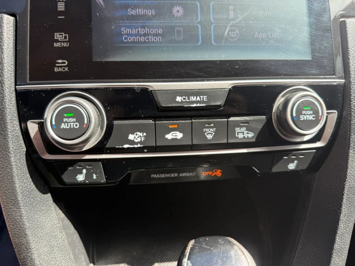 Used 2017 Honda Civic Touring image 36