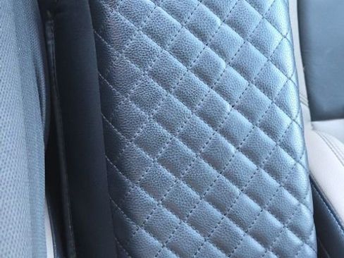 Used 2023 Ford Bronco Wildtrak image 32