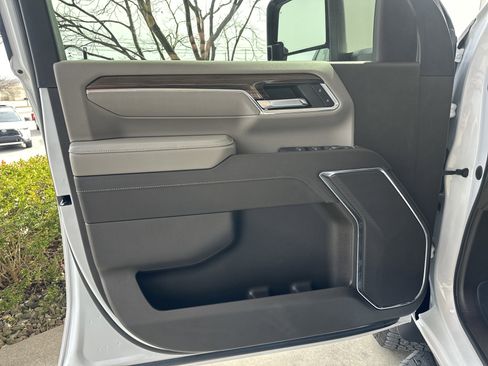 Used 2024 Chevrolet Silverado 2500 LT w/ All Star Edition image 11