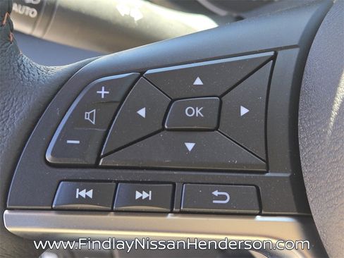 New 2025 Nissan Versa SR w/ Trunk Package image 12