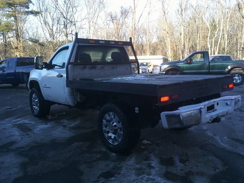 Used 2007 GMC Sierra 2500 W/T w/ Snow Plow Prep Package image 7