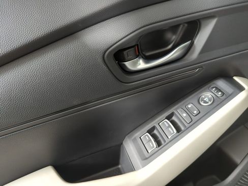 New 2025 Honda Accord LX image 13