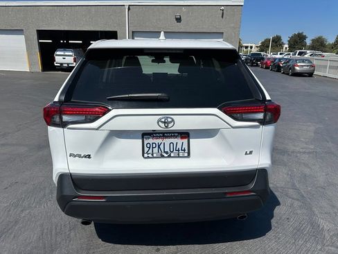 Used 2024 Toyota RAV4 LE FWD image 3