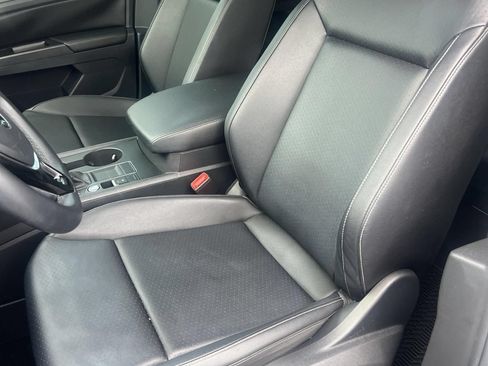 Used 2019 Volkswagen Atlas SE FWD image 12