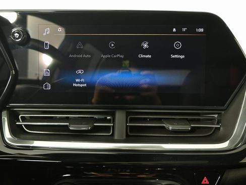 Used 2024 Chevrolet Trax RS w/ Sunroof Package image 26