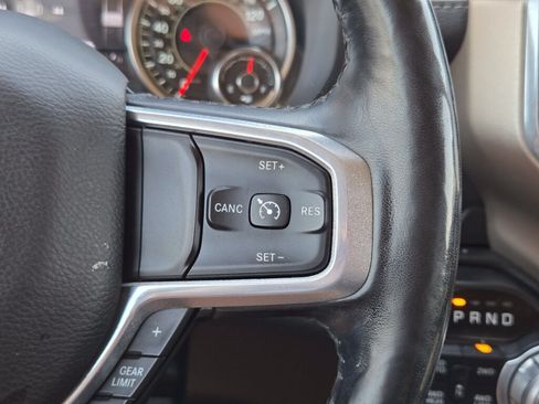 Used 2019 RAM 1500 Laramie AWD/4WD image 19
