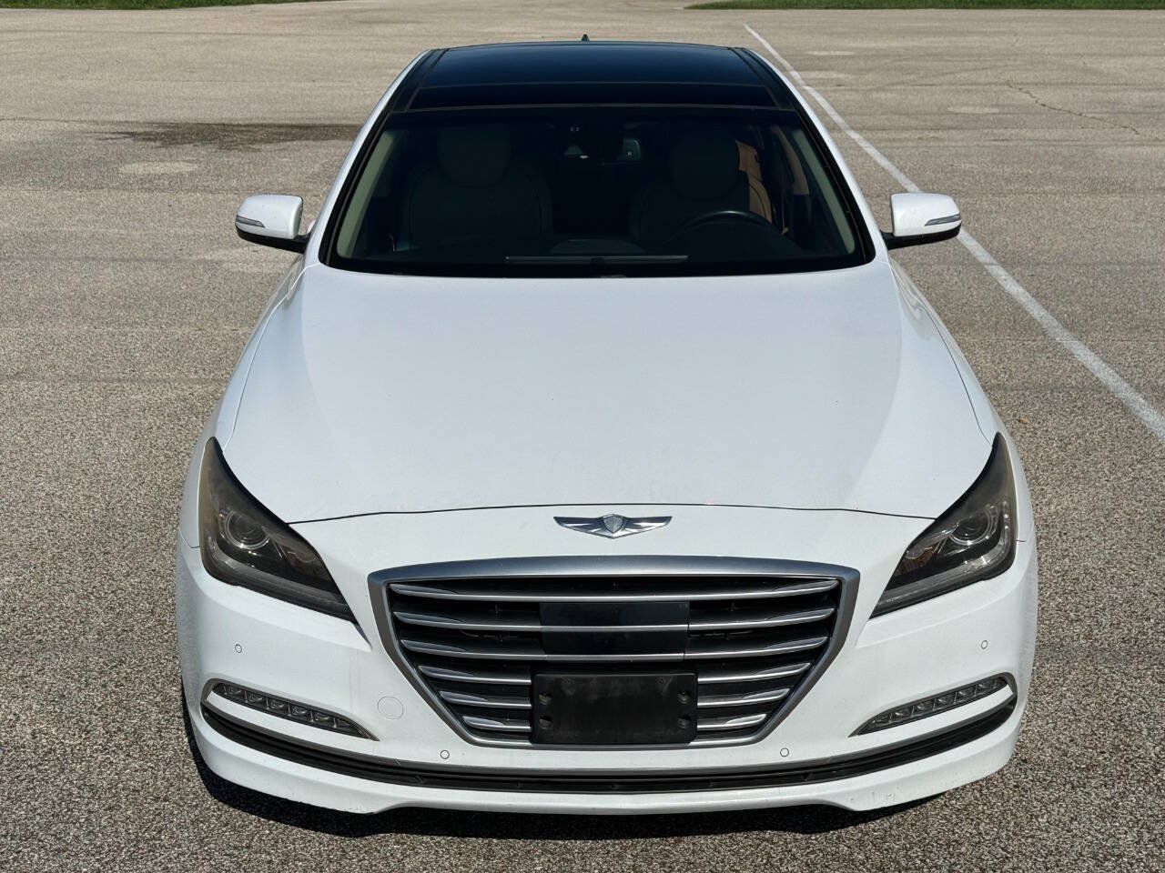 Used 2015 Hyundai Genesis 5.0 RWD image 3