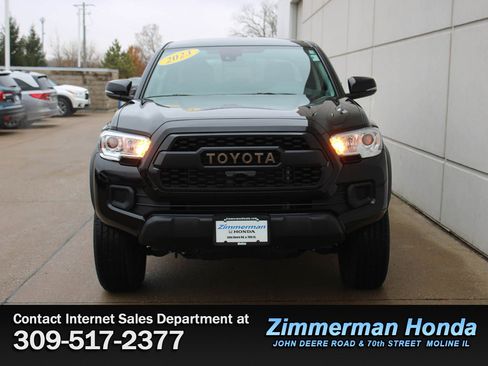 Used 2023 Toyota Tacoma SR5 image 4