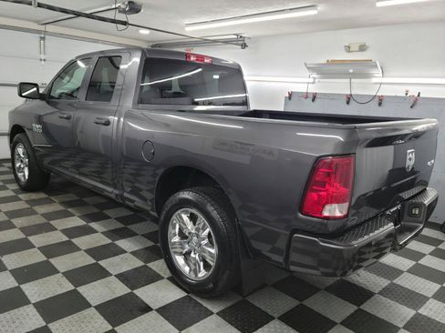 Used 2018 RAM 1500 Express w/ Express Value Package AWD/4WD image 2