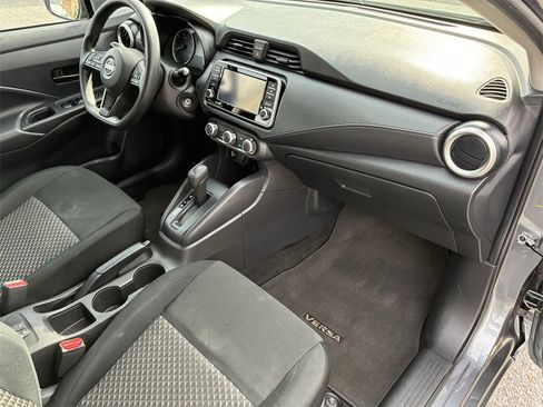 Used 2024 Nissan Versa S w/ S Plus Package image 34