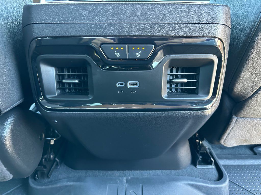 Used 2025 Chevrolet Silverado 1500 ZR2 w/ Technology Package AWD/4WD image 38