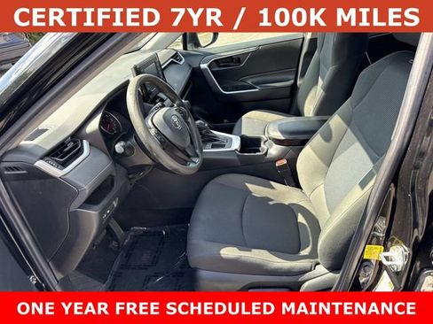 Used 2022 Toyota RAV4 LE FWD image 14