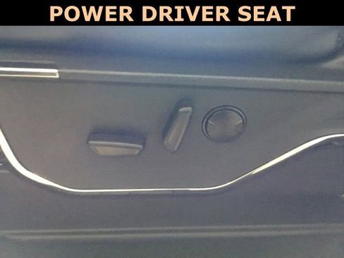 Used 2024 Ford F250 Lariat w/ Black Appearance Package image 13