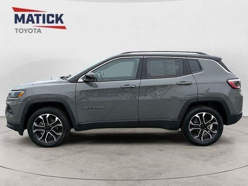 Used 2022 Jeep Compass Limited AWD/4WD image 5
