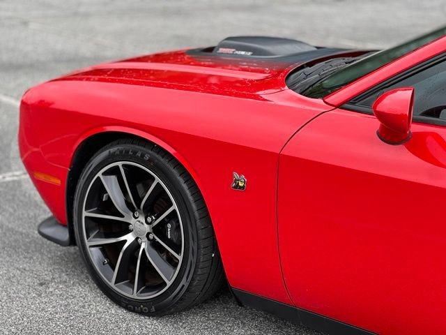 Used 2016 Dodge Challenger R/T Scat Pack RWD image 14