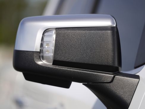 New 2026 Chevrolet Silverado 1500 High Country w/ High Country Premium Package AWD/4WD image 41
