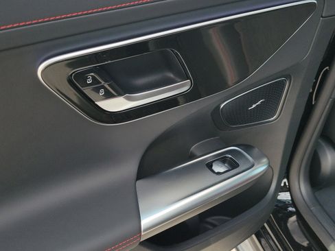 Certified 2026 Mercedes-Benz C 43 AMG 4MATIC Sedan image 9