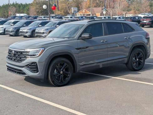 New 2026 Volkswagen Atlas Cross Sport SEL R-Line AWD/4WD image 8