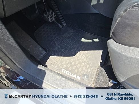 Used 2012 Volkswagen Tiguan S AWD/4WD image 13