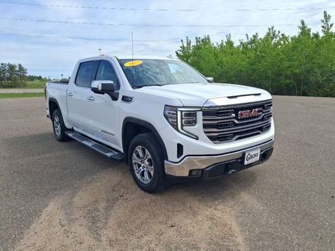Used 2023 GMC Sierra 1500 SLT w/ SLT Convenience Package AWD/4WD image 1