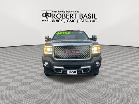 Used 2017 GMC Sierra 3500 Denali w/ Snow Plow Prep Package AWD/4WD image 3