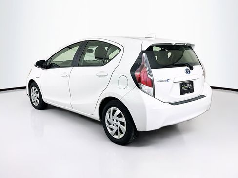 Used 2015 Toyota Prius C Two image 5