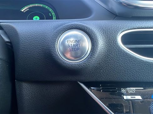 Certified 2021 Hyundai Sonata Limited image 25