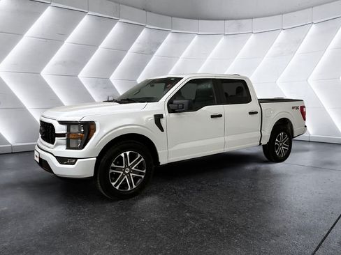 Used 2023 Ford F150 XL w/ STX Appearance Package RWD image 3