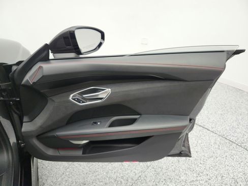 Used 2022 Audi RS e-tron GT AWD/4WD image 19