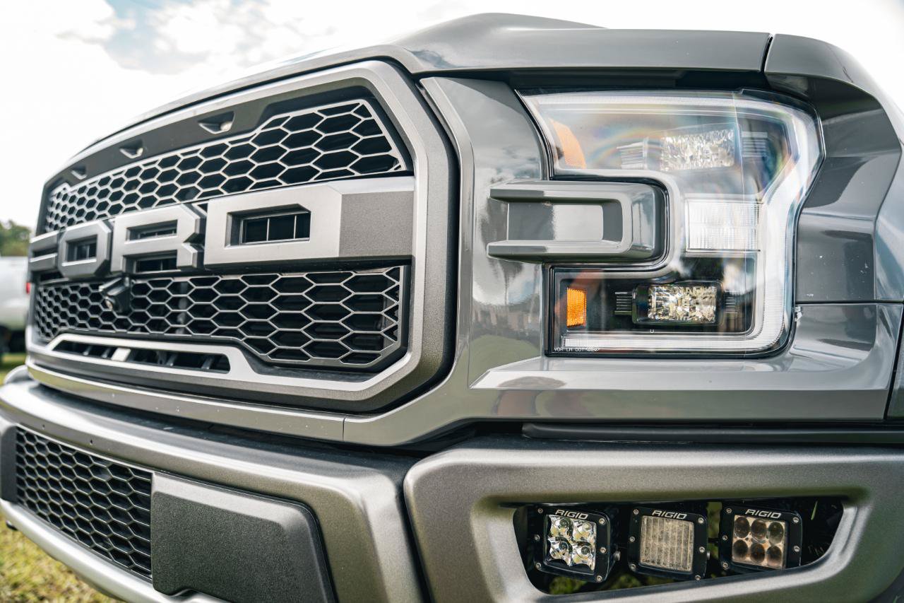 Used 2018 Ford F150 Raptor w/ Equipment Group 802A Luxury AWD/4WD image 9