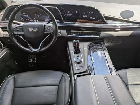 Used 2022 Cadillac Escalade Sport w/ Touring Package AWD/4WD image 15