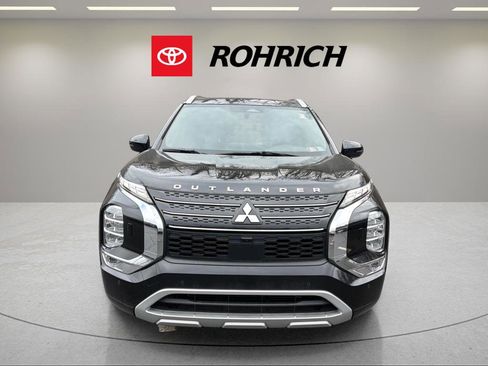 Used 2022 Mitsubishi Outlander SEL image 2