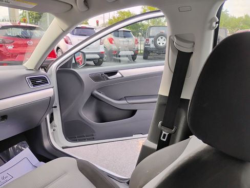Used 2017 Volkswagen Jetta S FWD image 48