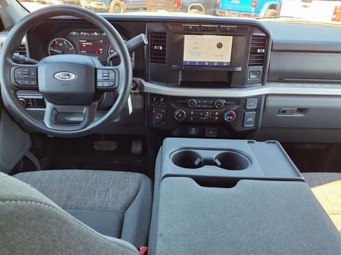 Used 2024 Ford F350 XLT image 17
