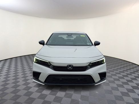 Used 2023 Honda Civic Sport image 2