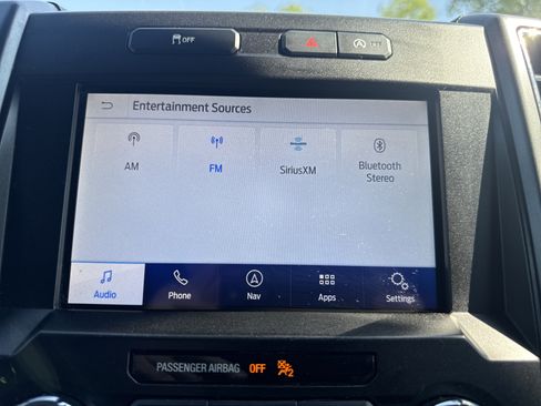 Used 2020 Ford F150 XLT w/ Equipment Group 302A Luxury AWD/4WD image 29