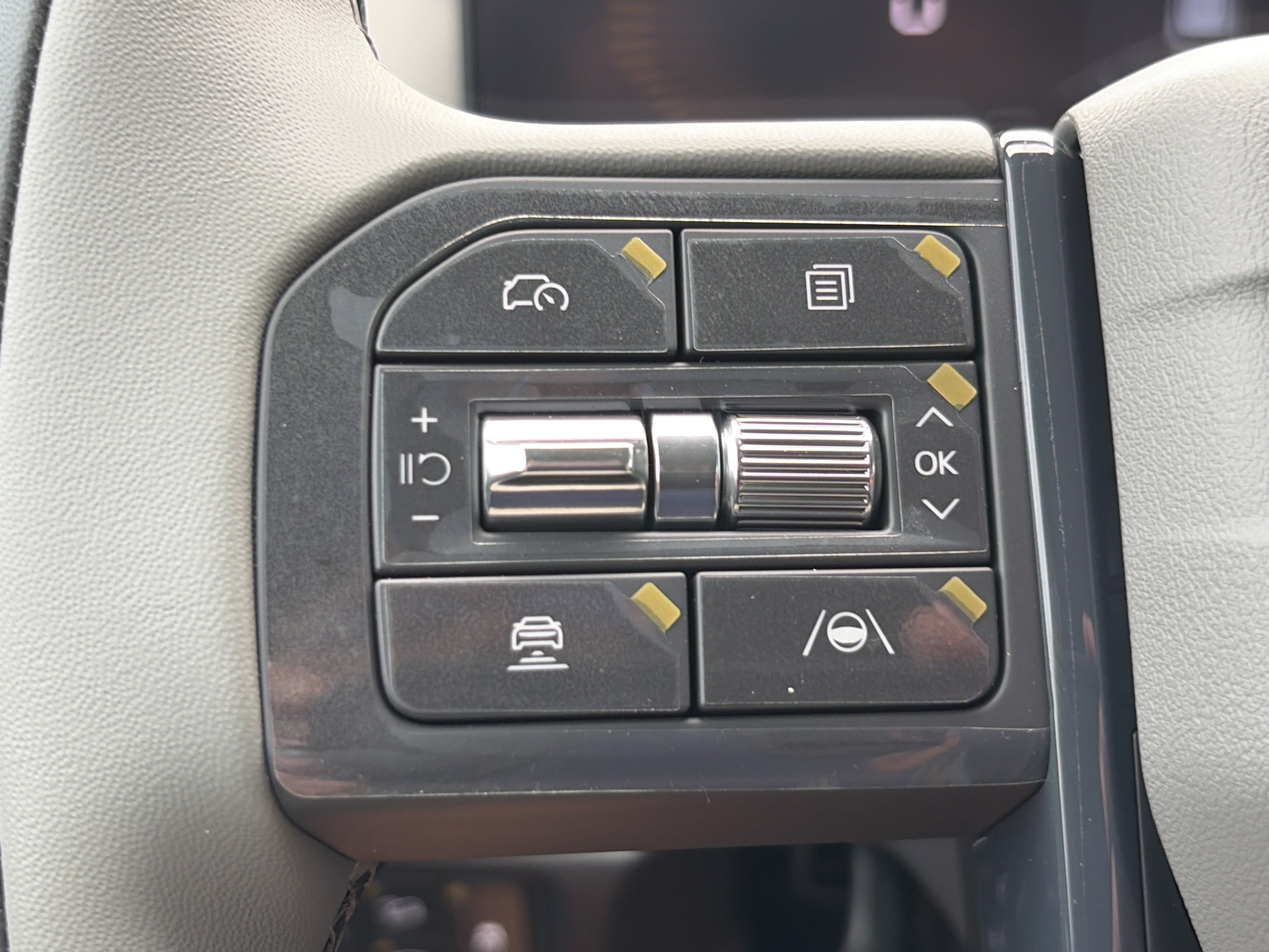 New 2027 Kia Seltos EX FWD image 24