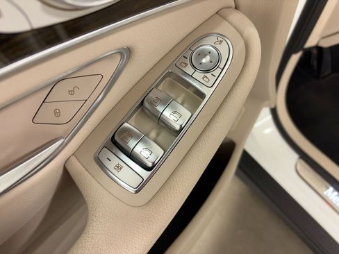 Used 2020 Mercedes-Benz GLC 300 image 21