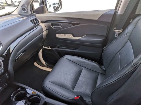 Used 2018 Honda Pilot Elite image 15