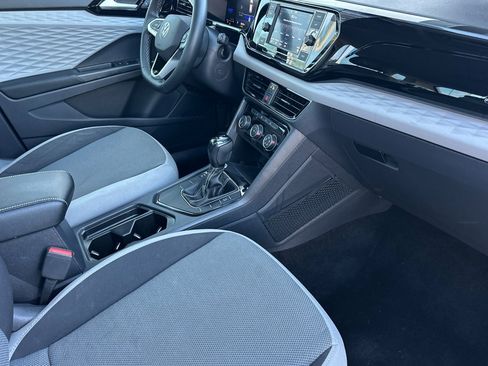 Used 2023 Volkswagen Taos S image 16